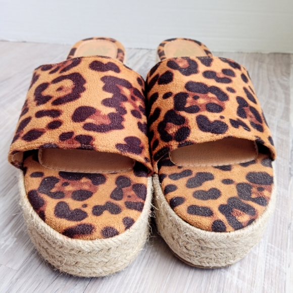 CAMEL TOES ESPADRILLES LEOPARD PRINT PLATFORM - Picture 5 of 8